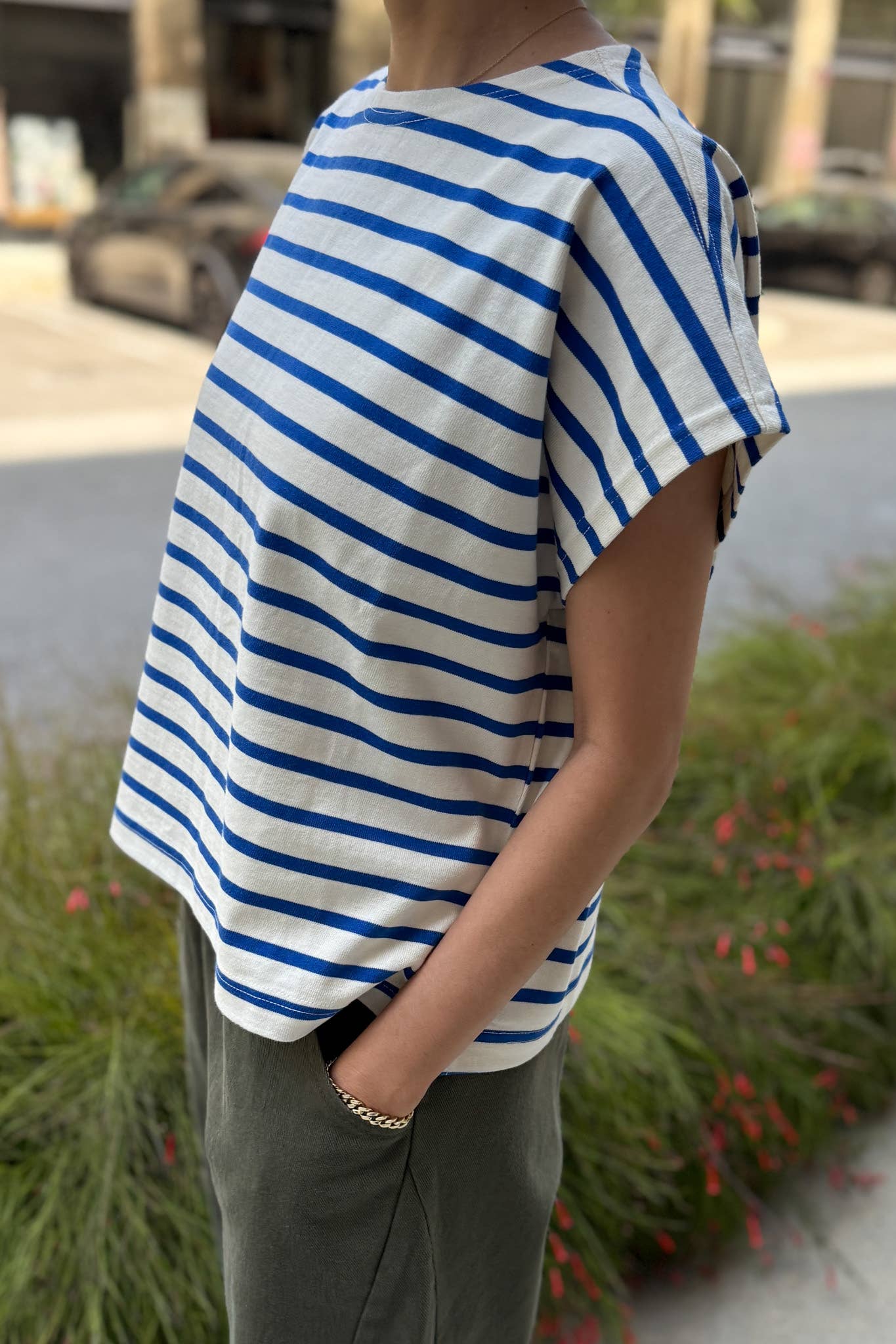 Manon Tee