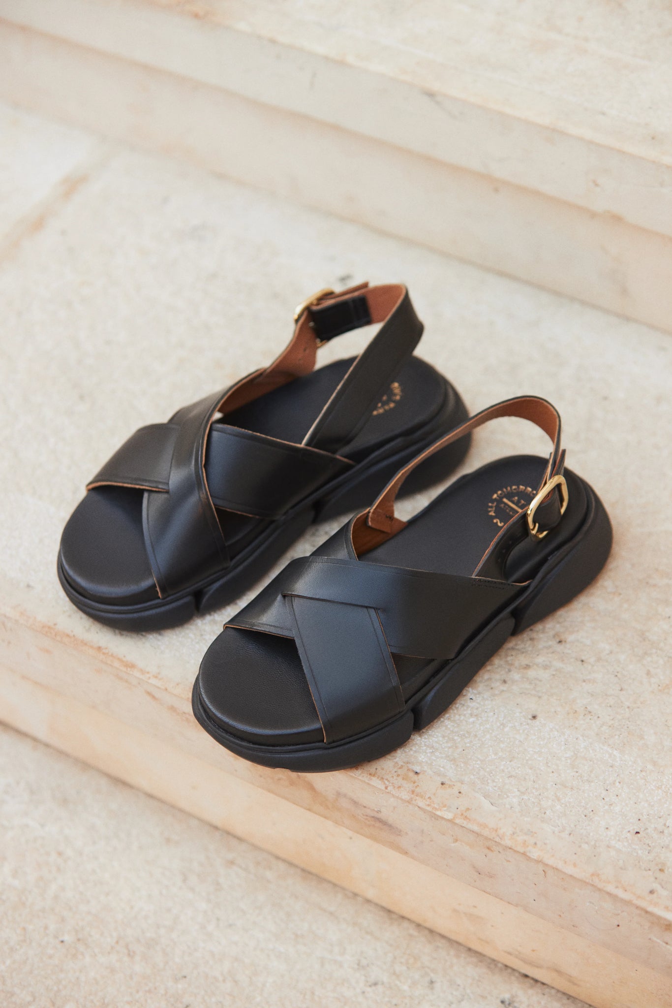 Barisci Sandal