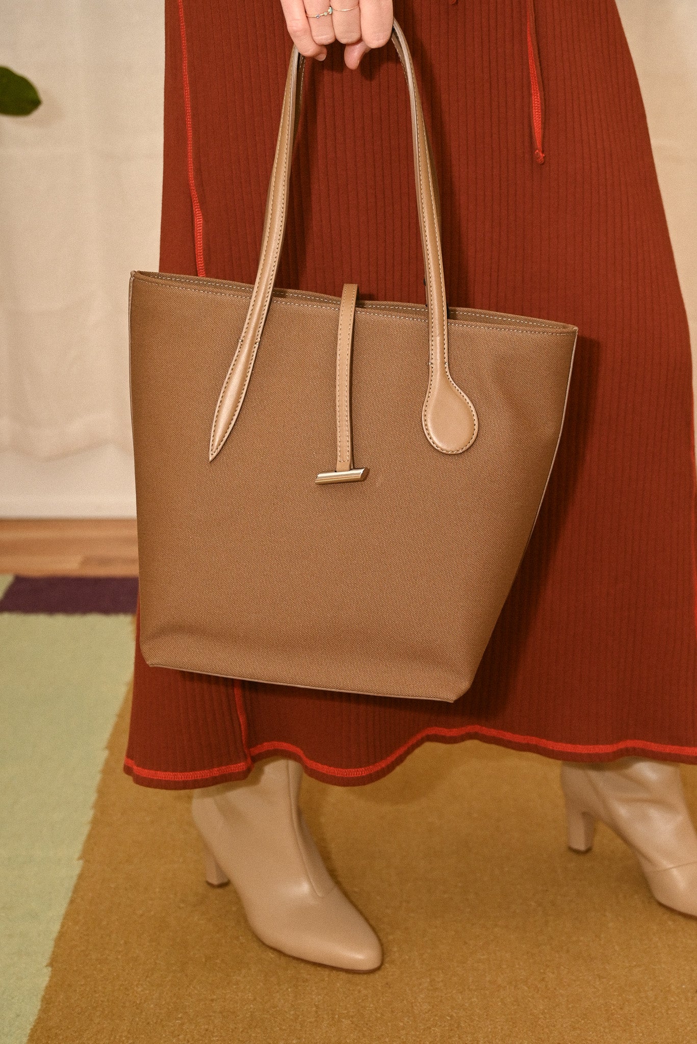 Sprout Tote Midi