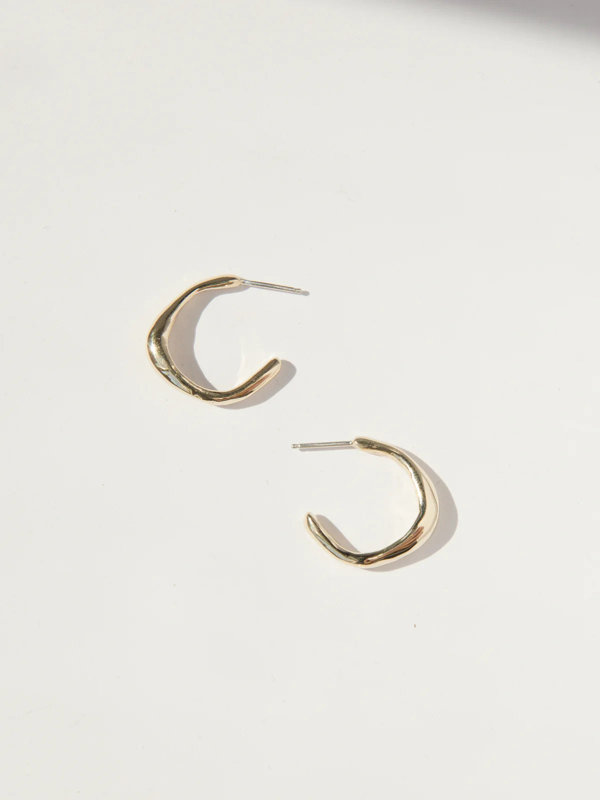 Small Vero Hoops