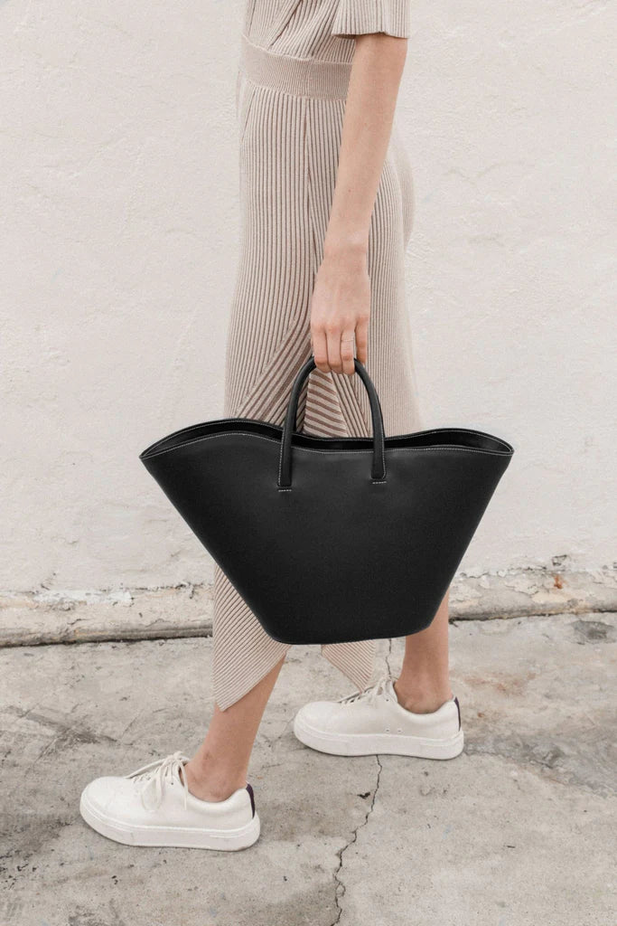 Medium Tulip Tote